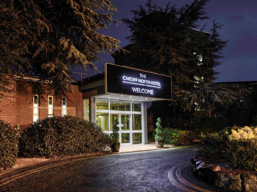 Mercure Cardiff North Hotel