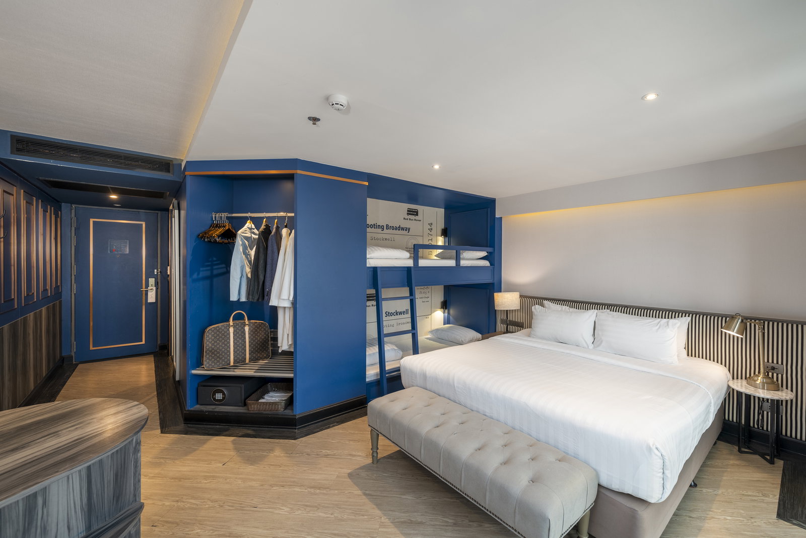 Vince Hotel Pratunam