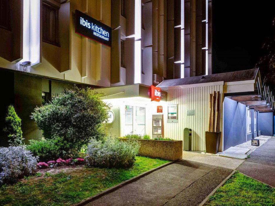 Hotel Hôtel Ibis Lyon Est Bron