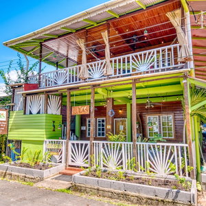Hotel Lulas Bed And Breakfast cazare Bocas del Toro