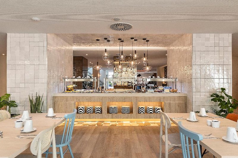 Crowne Plaza Caparica Lisbon