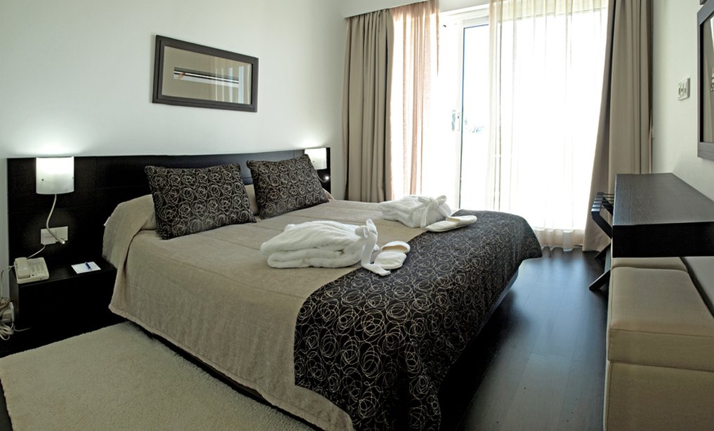 Crowne Plaza Caparica Lisbon