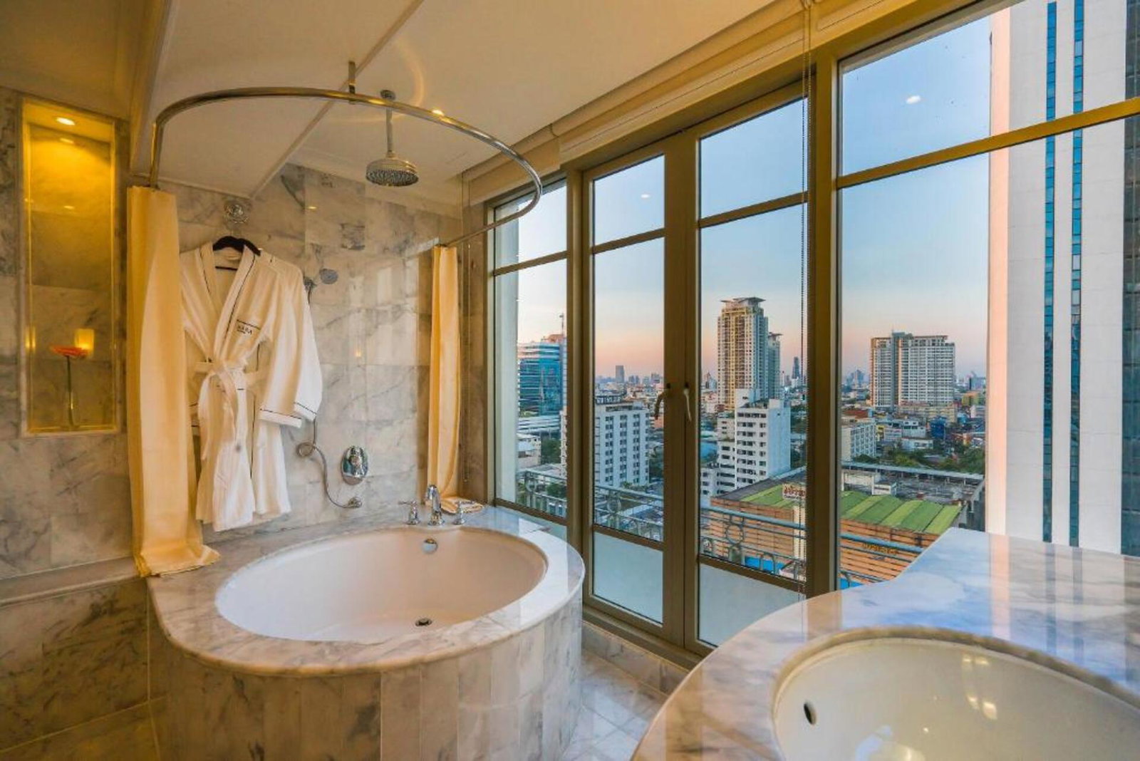 Akara Hotel Bangkok