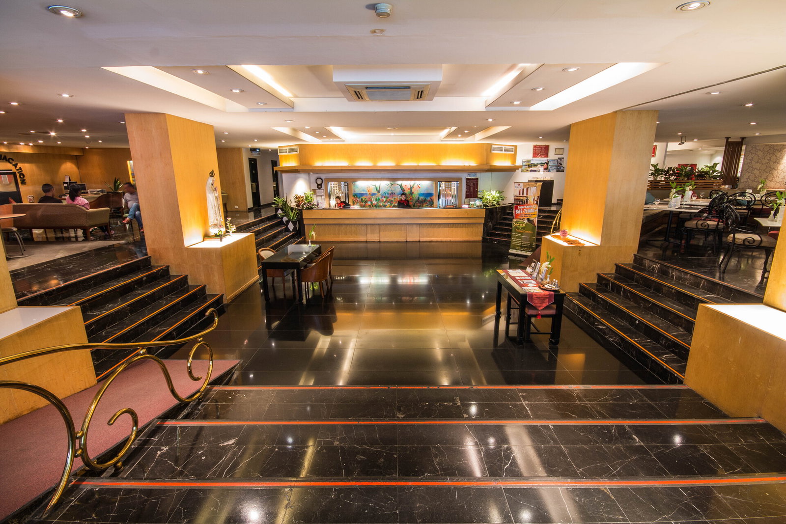 Tai-Pan Hotel