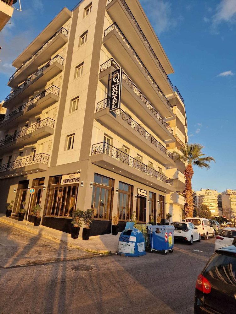 Hotel Queens Leriotis