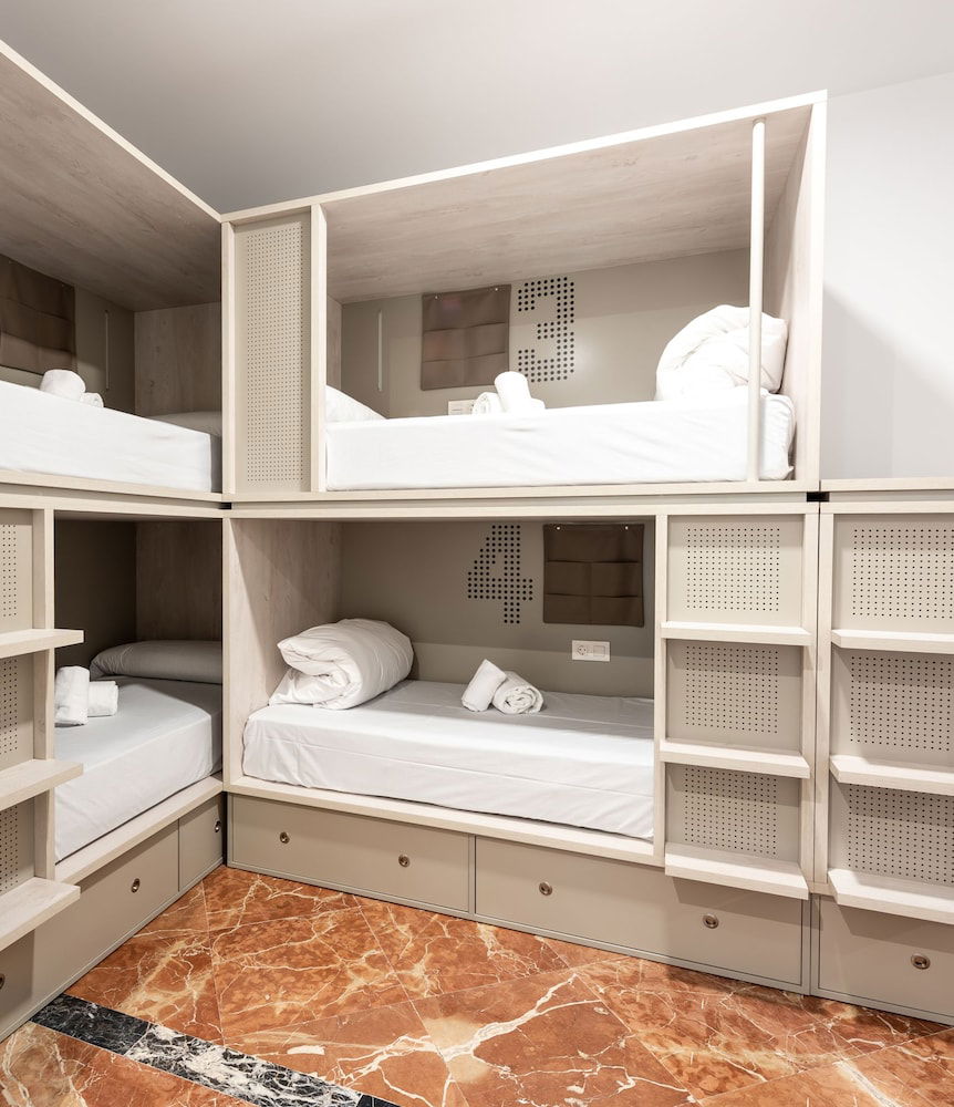 Hotel Room00 Sevilla