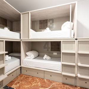 Sejur Room00 Sevilla vacanta Sevilla