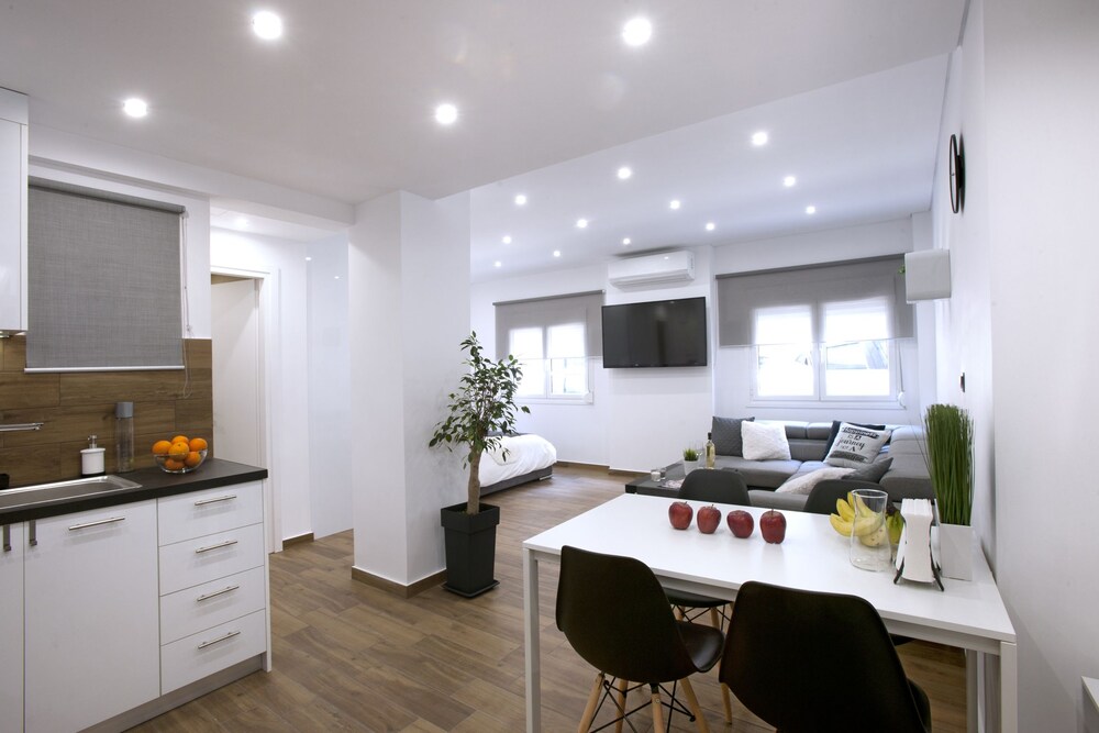 Hotel (Î‘) Koukaki, Modern, Newly Refurbished Apartment