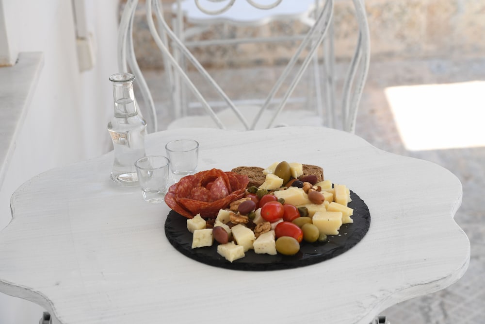 Neapolis 1897 Boutique Hotel