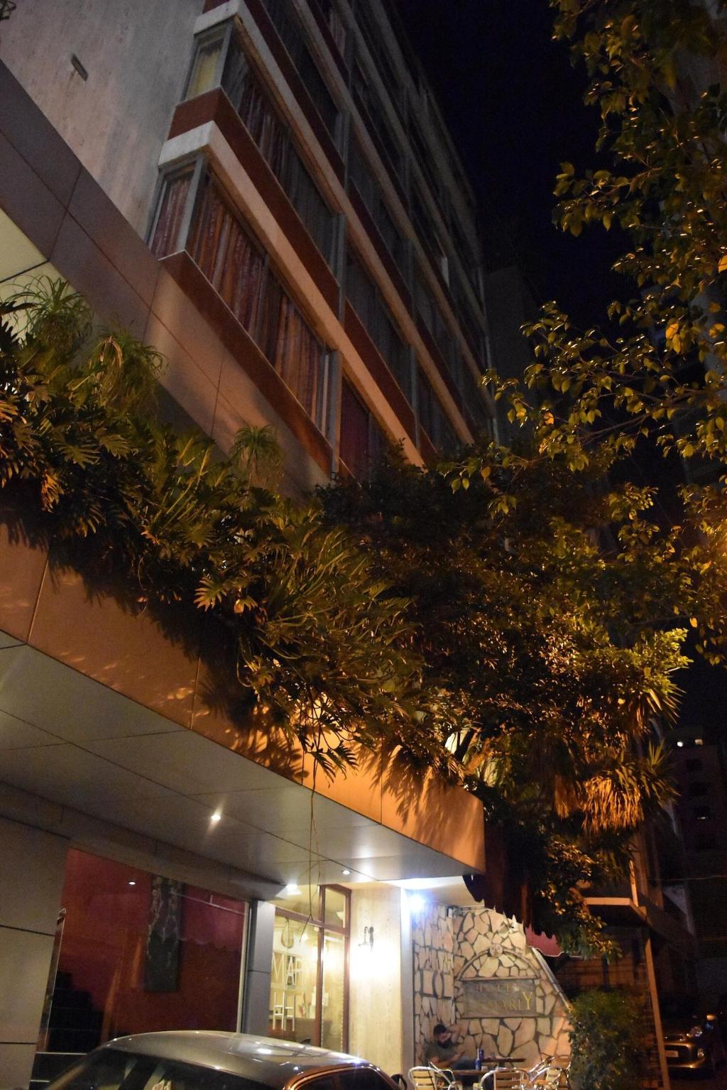 Hotel Le Marly Hotel Beirut