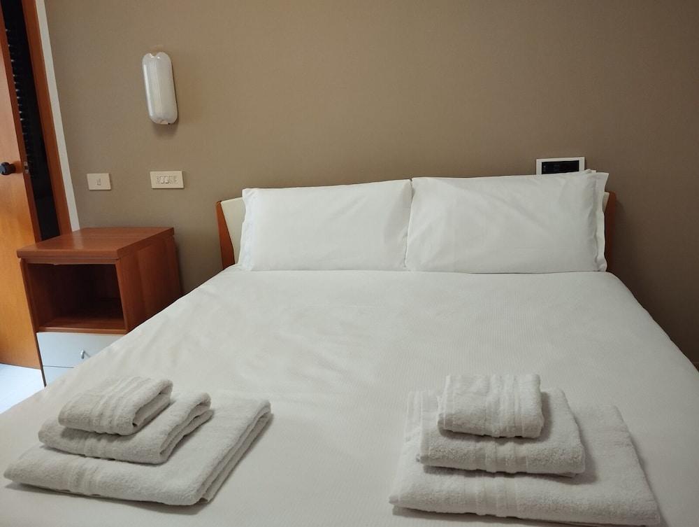 Hotel Apulia Hotel Roma