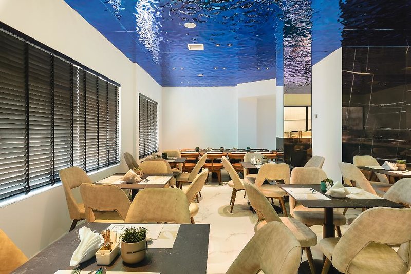 Elia Sea Suites