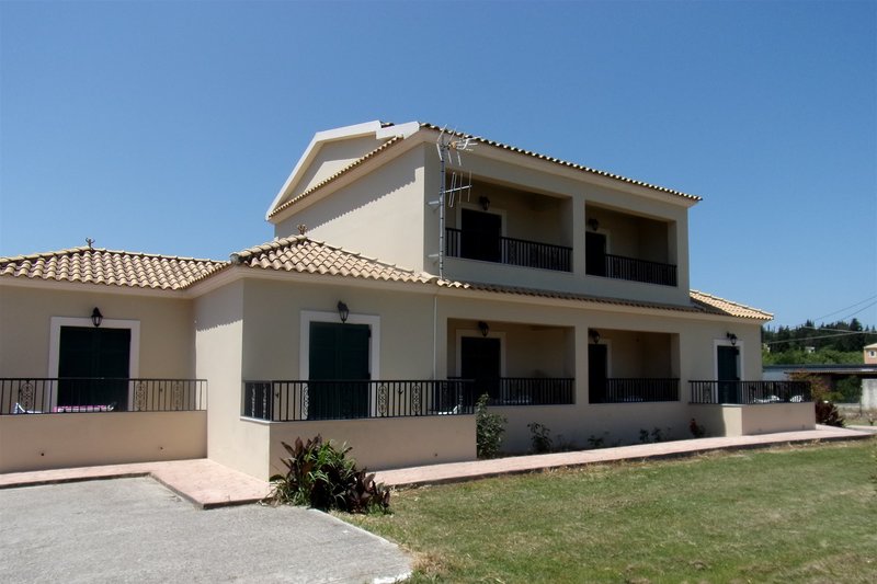 Kassiani Holiday Apartments