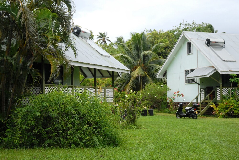 Hotel Gina's Garden Lodges