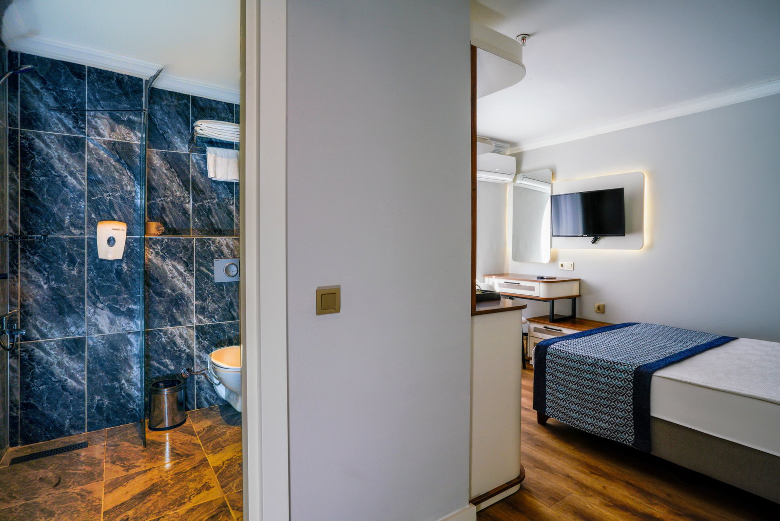 dal travel Q Ella Beach Hotel
