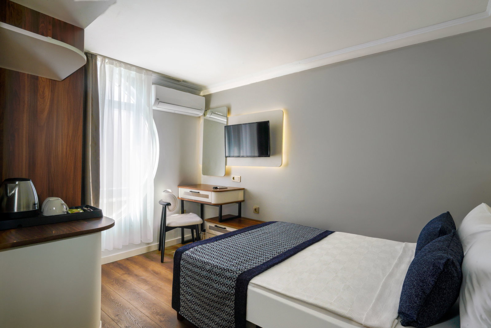 dal travel Q Ella Beach Hotel