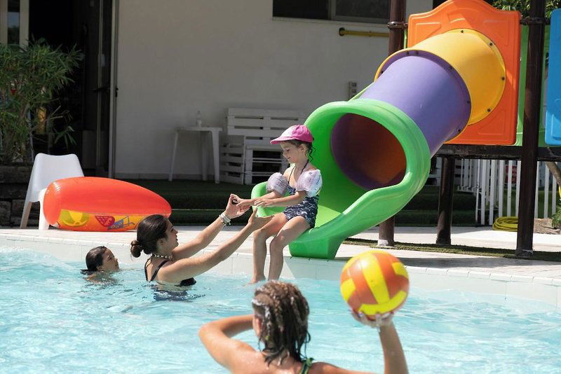 Hotel Family Hotel Alexander - Azzurro Club Vacanze