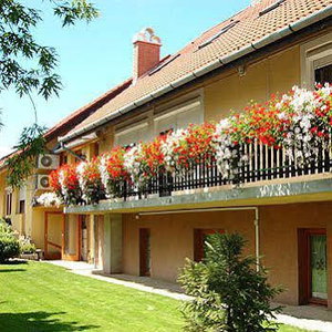 Hotel Sarokhaz Panzio cazare Budapest