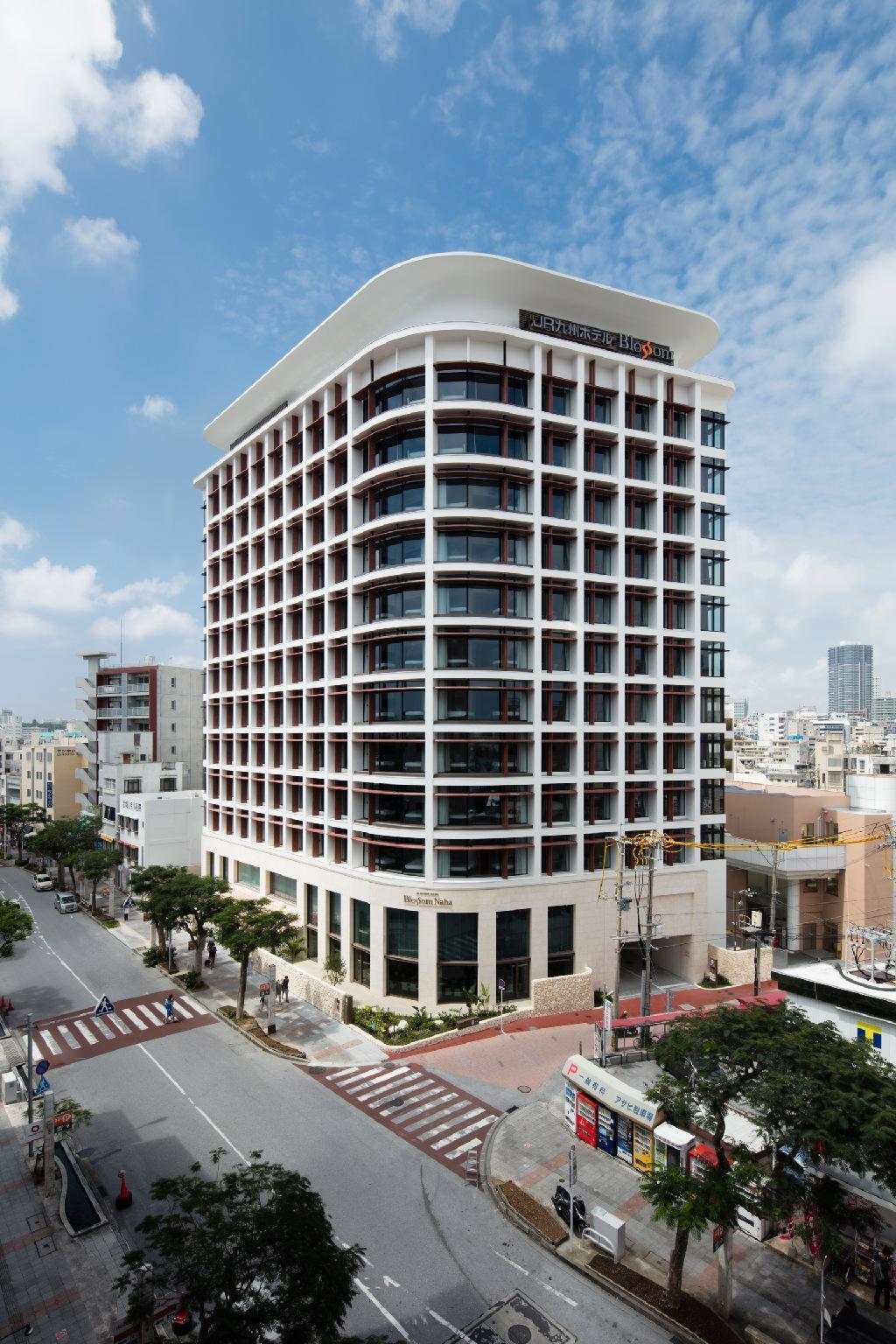 Jr Kyushu Hotel Blossom Naha