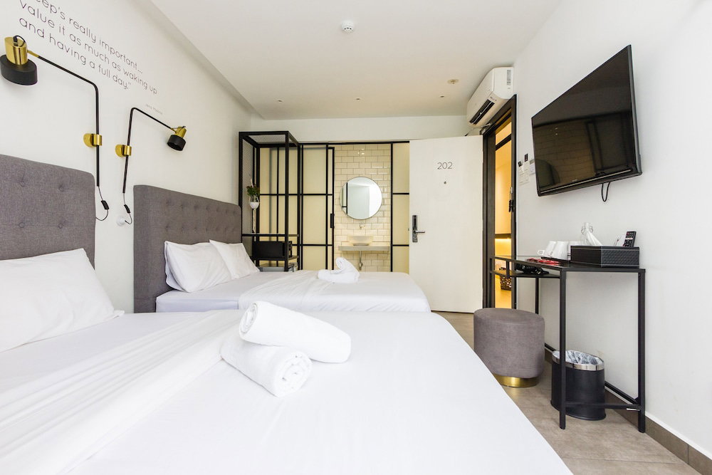 Hotel Z Hotel