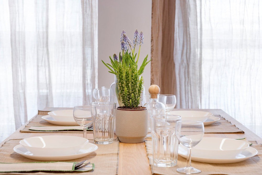 Royal Premium Apartment 120Sq Common Terrace