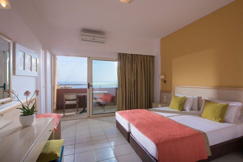 dal travel Blue Bay Resort Hotel