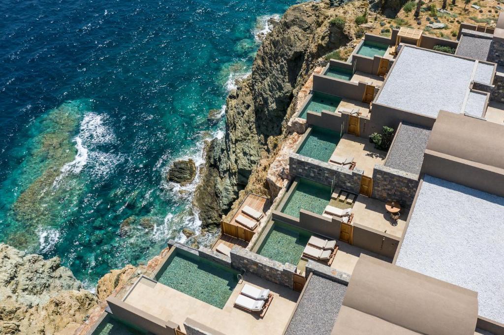 dal travel Acro Suites (Adults Only)