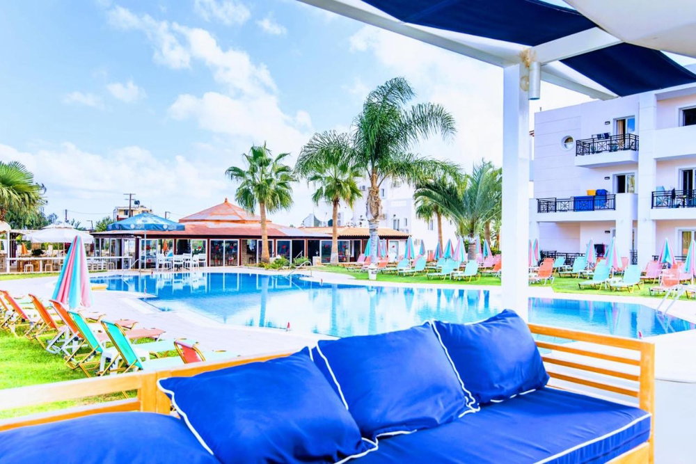 dal travel Yiannis Manos Resort