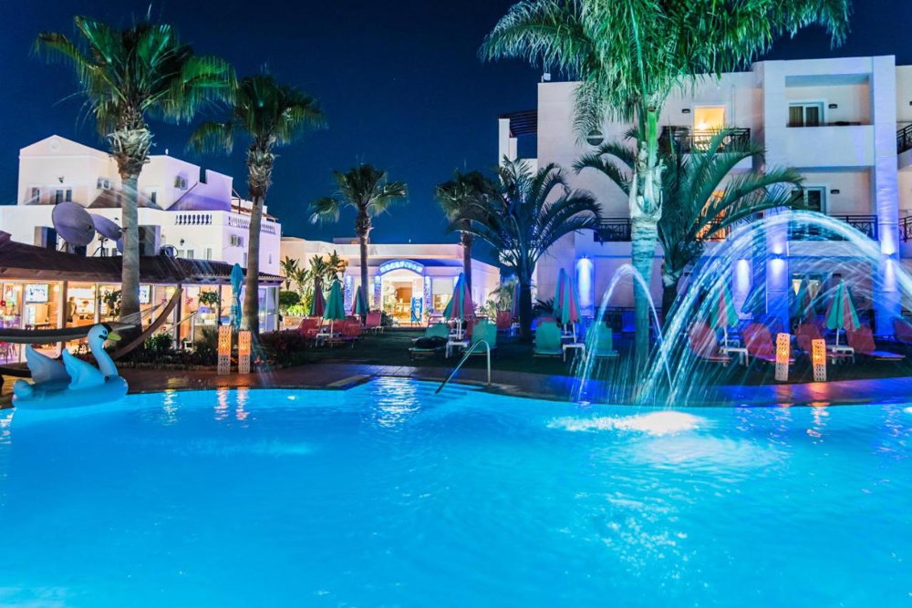 dal travel Yiannis Manos Resort