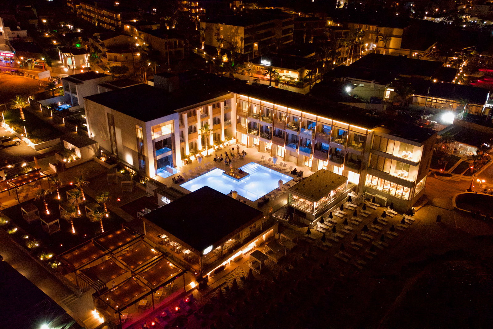 Enorme Ammos Beach Resort