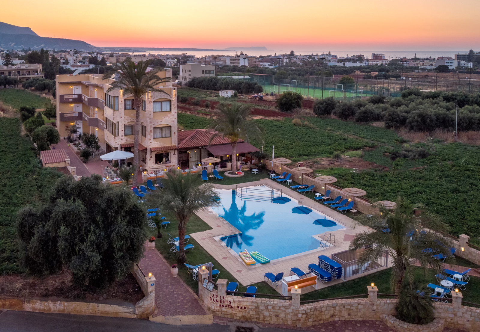 Hotel Danelis Studios & Apts
