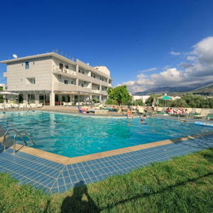 Sejur Hermes Hotel Malia vacanta Malia