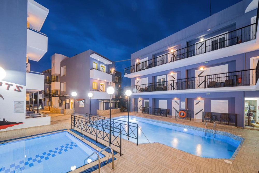 dal travel Happy Days Studios Malia