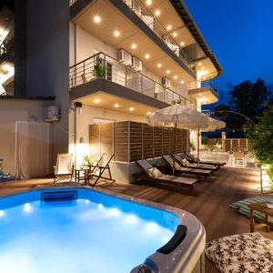 Hotel Elle Rooms & Suites cazare Paralia Katerini