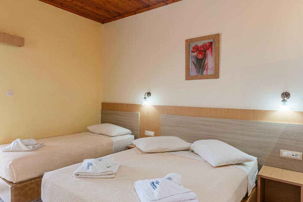 dal travel Village Inn Studios & Family Apartments