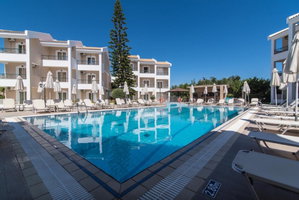 Hotel Maistrali Apartments cazare Tragakion