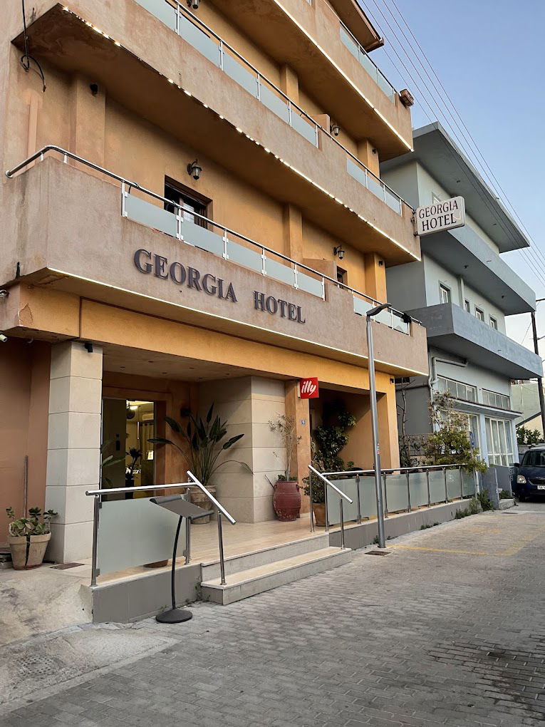 Hotel Georgia`s Garden Hotel