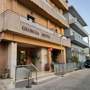 Hotel Georgia`s Garden Hotel cazare Ammoudara