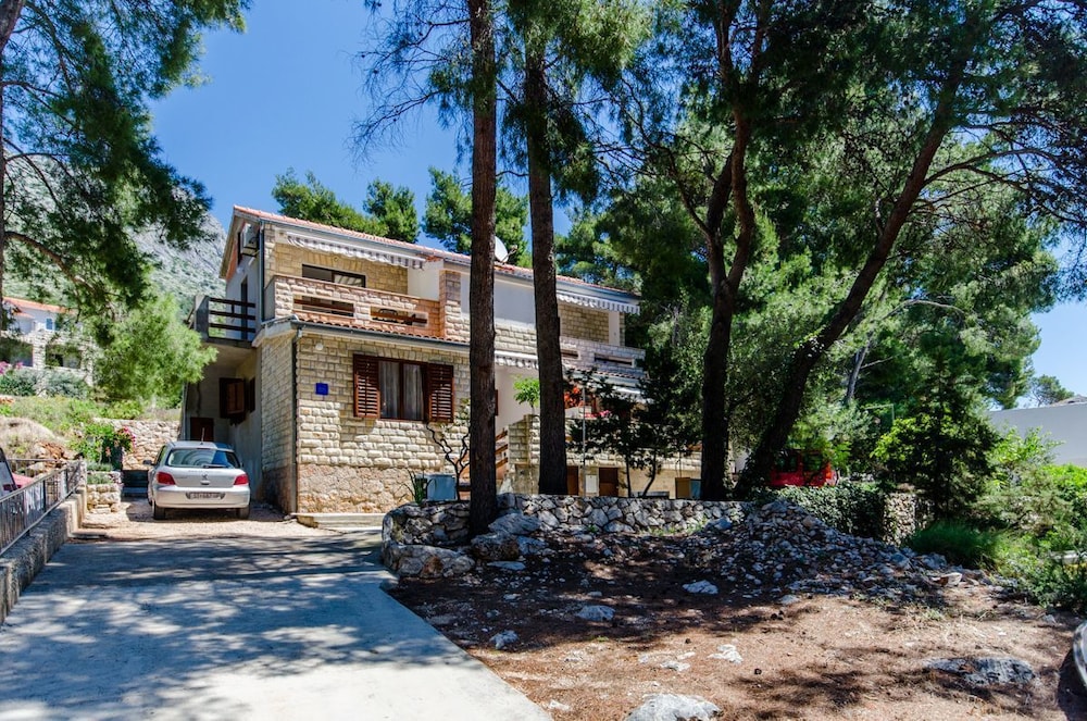 Hotel Apartments Antun