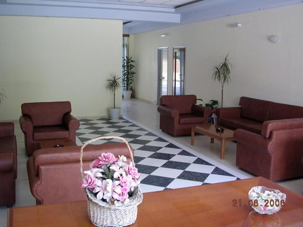 Eleni Palace Ammoudara