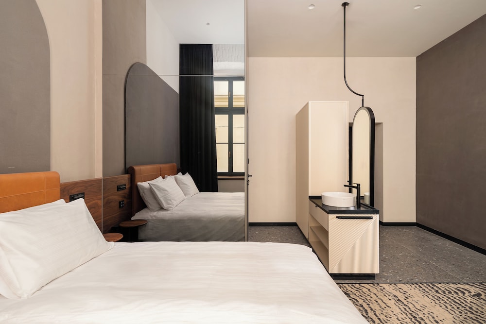 Hotel Gin Budapest