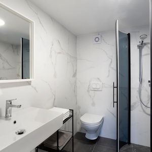Hotel Rhino Studios cazare Ljubljana