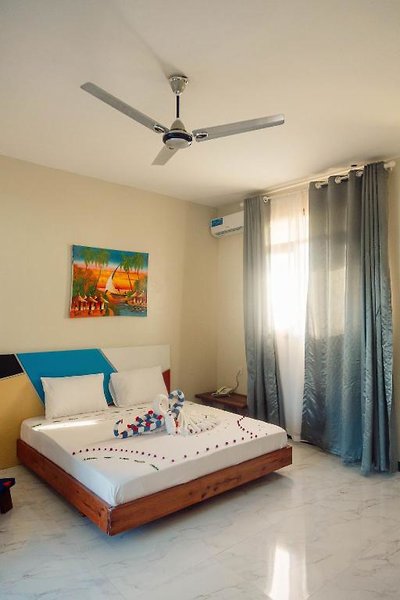 Ocean Breeze Hotel