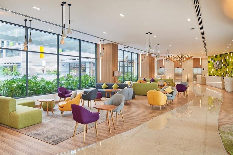Holiday Inn & Suites Saigon Airport