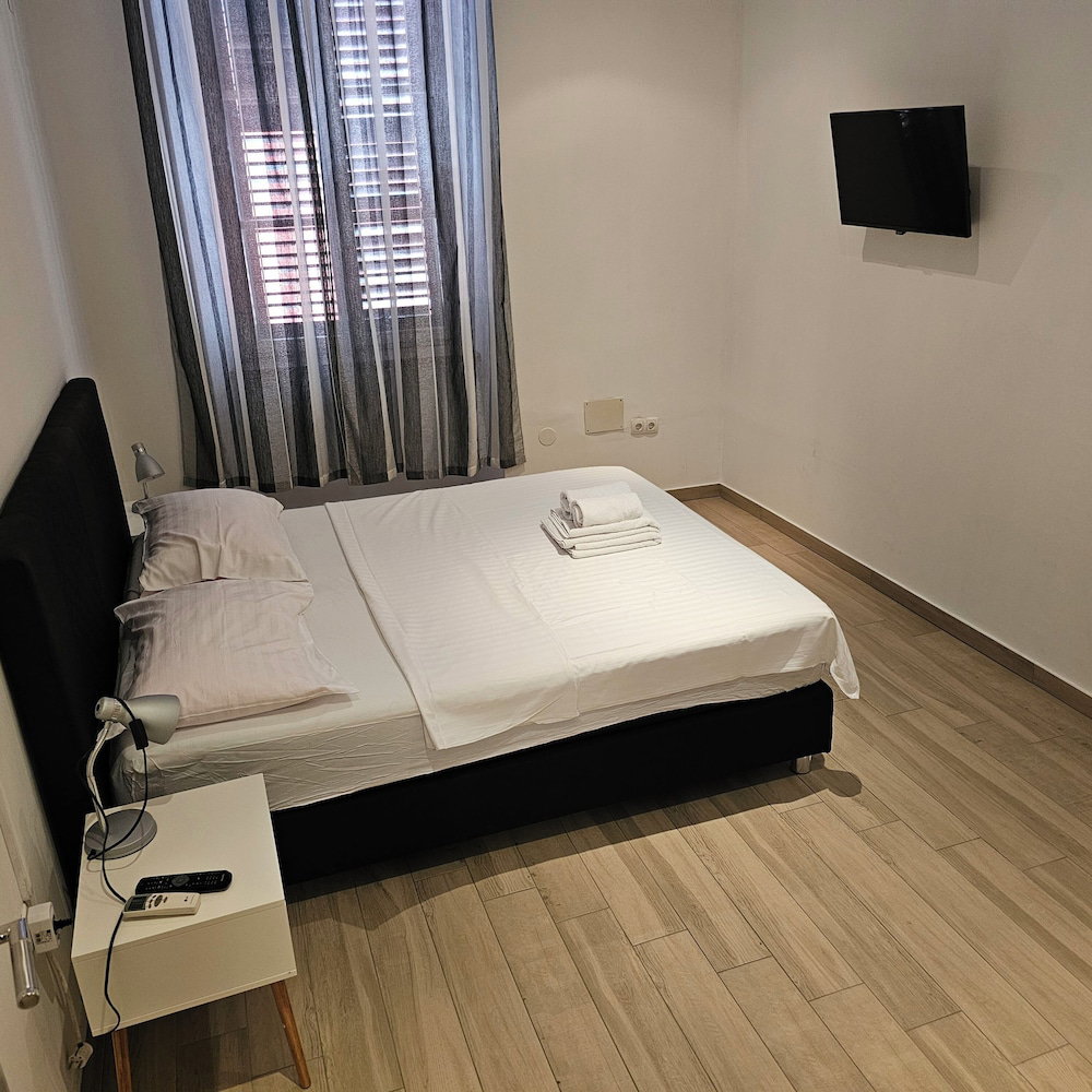 Hotel Apartment Jadran
