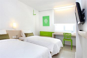 Hotel Zuri Express Mangga Dua