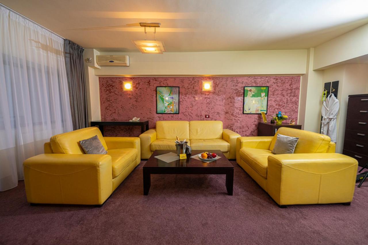 Hotel Dumbrava