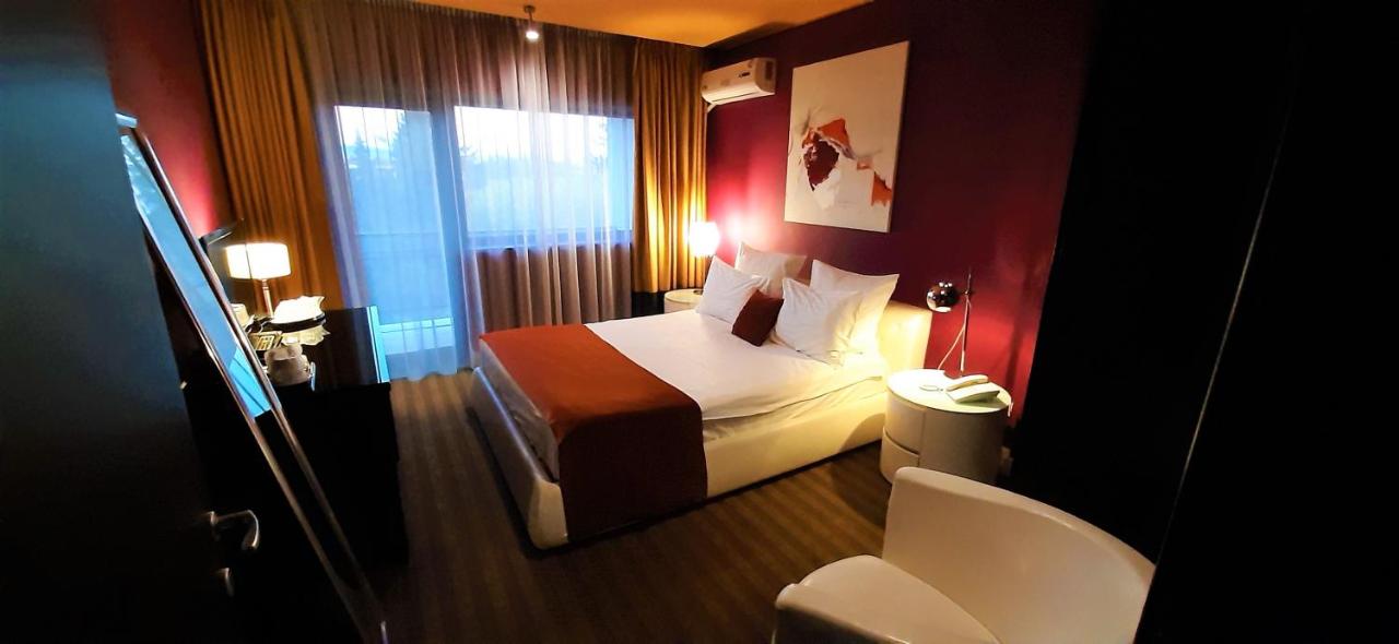 Hotel Dumbrava