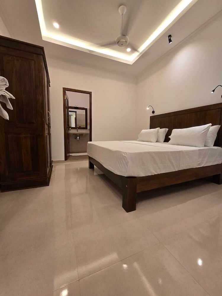 Hotel De Centrum Hotel - Negombo