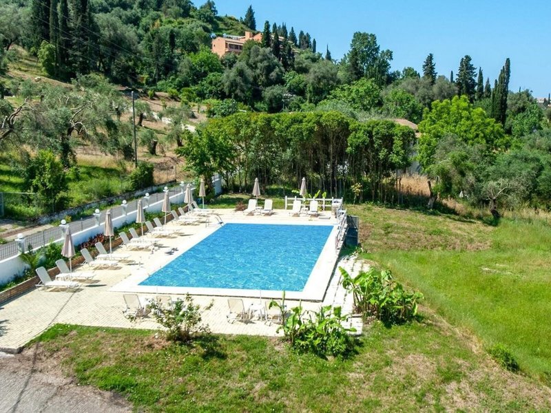 Vassilis Paradise Garden Aparthotel